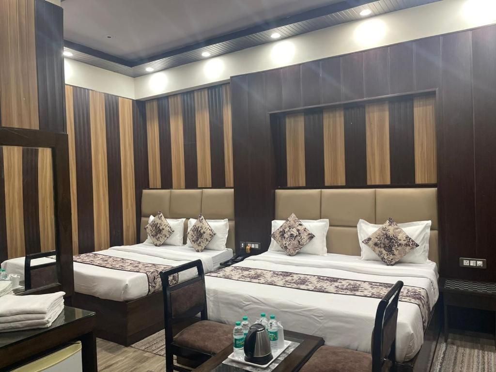 Hotel Radiance Delhi  Exterior foto